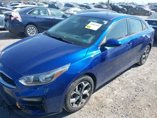 2020 Kia Forte LXS with VIN 3KPF24AD6LE184269, listed as a IAAI auction lot 42062369 with 57,525 mi miles and . Bid and sale history available at carsss.com. Image 2.