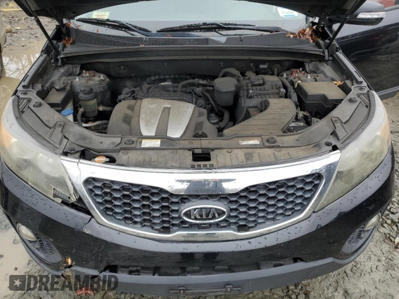 2012 Kia Sorento LX with VIN 5XYKT4A29CG196963, listed as a Copart auction lot 83060574 with 246,500 mi miles and Salvage Title. Bid and sale history available at carsss.com. Image 12.