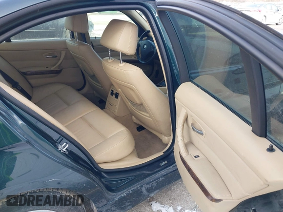 2008 BMW 3 Series 328xi with VIN WBAVC93588K042972, listed as a IAAI auction lot 41419822 with 134,843 mi miles. Bid and sale history available at carsss.com. Image 8.