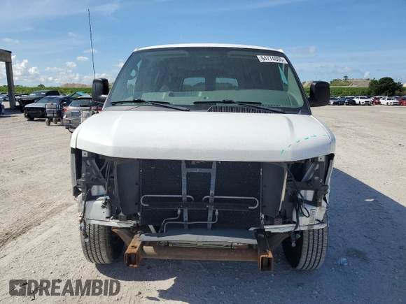 2012 Chevrolet Express Passenger 1LT z VIN 1GAZGYFG1C1154844, wystawiony jako Copart lot #64774005 z przebiegiem 181 261 mil mil oraz Szkoda całkowita • Salvage title. Historia ofert i sprzedaży dostępna na DreamBid. Obrazek 5.