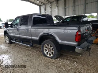 2009 Ford F-250 XL z VIN 1FTSW21RX9EB01871, wystawiony jako Copart lot #65187565 z przebiegiem 264 331 mil mil oraz Czysty tytuł • Clean title. Historia ofert i sprzedaży dostępna na DreamBid. Obrazek 2.