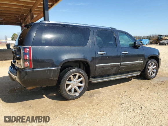 2012 GMC Yukon XL Denali with VIN 1GKS2MEF4CR291064, listed as a Copart auction lot 45563585 with 233,423 mi miles and Salvage Title. Bid and sale history available at carsss.com. Image 3.