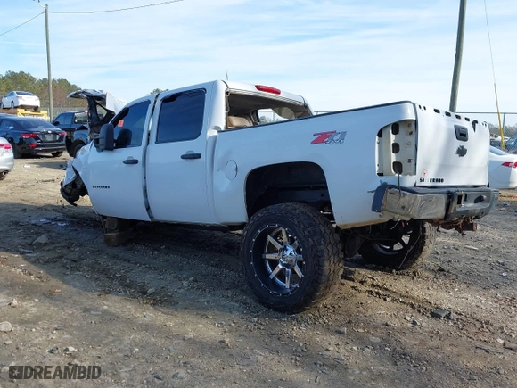 2007 Chevrolet Silverado 1500 LTZ with VIN 2GCEK13M871516626, listed as a IAAI auction lot 41317390 with 1 mi miles. Bid and sale history available at carsss.com. Image 3.