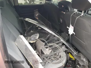 2021 Ram 1500 Tradesman z VIN 3C6RR6KG3MG587376, wystawiony jako Copart lot #50153245 z przebiegiem 82 551 mil mil oraz Nie do naprawy • Non repairable. Historia ofert i sprzedaży dostępna na DreamBid. Obrazek 10.