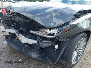 2018 Genesis G80 3.8L с VIN KMHGN4JE6JU255808, выставлен на аукционе IAAI как лот 42348710 с пробегом Не указан миль и . История ставок и продаж доступна на DreamBid. Изображение 6.