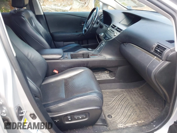 2014 Lexus RX 350 with VIN 2T2BK1BA0EC242360, listed as a IAAI auction lot 41901101 with 138,705 mi miles and . Bid and sale history available at DreamBid. Image 5.