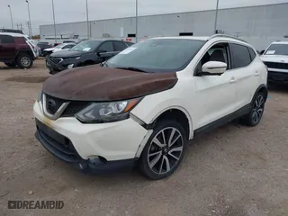 2017 Nissan Rogue Sport S with VIN JN1BJ1CP8HW014731, listed as a IAAI auction lot 41101662 with 62,882 mi miles. Bid and sale history available at carsss.com. Image 18.