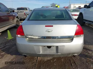 2007 Chevrolet Impala Police Pkg Police Pkg 9C1 with VIN 2G1WS55R279379956, listed as a IAAI auction lot 41360893 with 221,477 mi miles. Bid and sale history available at carsss.com. Image 16.