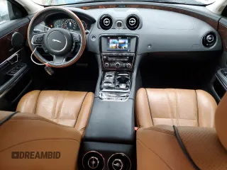 2017 Jaguar XJ with VIN SAJWA1C71H8W07643, listed as a Copart auction lot 48751954 with 35,035 mi miles. Bid and sale history available at carsss.com. Image 8.