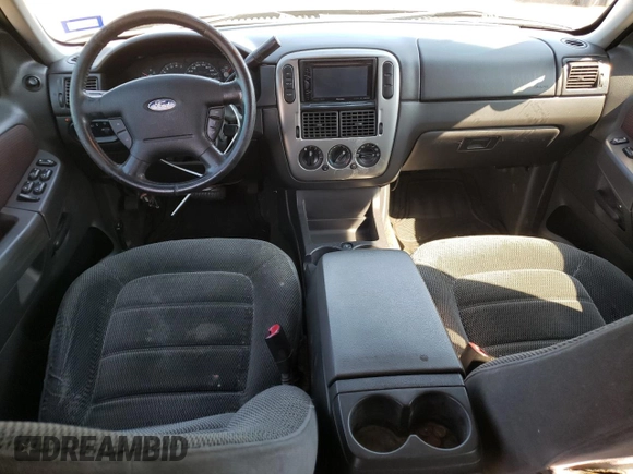 2005 Ford Explorer с VIN 1FMDU63K15UB75312, выставлен на аукционе Copart как лот 74739814 с пробегом 258 172 миль миль и Списание • Salvage title. История ставок и продаж доступна на DreamBid. Изображение 8.