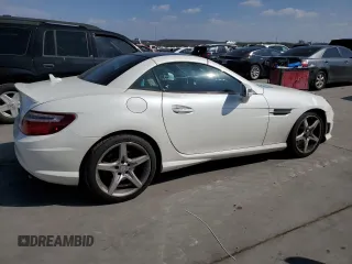 2015 Mercedes-Benz SLK-Class SLK 250 with VIN WDDPK4HA4FF109182, listed as a Copart auction lot 45529764 with 47,542 mi miles. Bid and sale history available at carsss.com. Image 3.