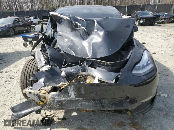 2022 Tesla Model Y Long Range with VIN 7SAYGDEE6NA007215, listed as a Copart auction lot 49749135 with 38,208 mi miles and Salvage Title. Bid and sale history available at carsss.com. Image 5.