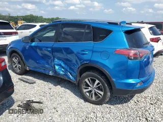 2017 Toyota RAV4 XLE with VIN JTMWFREV6HJ714920, listed as a Copart auction lot 63988704 with 61,221 mi miles and Salvage Title. Bid and sale history available at DreamBid. Image 2.