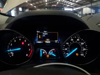 2017 Ford Escape SE with VIN 1FMCU9GD8HUE50686, listed as a Copart auction lot 51761245 with 178,088 mi miles and Clean Title. Bid and sale history available at carsss.com. Image 9.