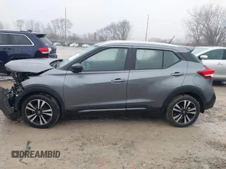 2019 Nissan Kicks S with VIN 3N1CP5CU0KL516193, listed as a IAAI auction lot 41474237 with 50,357 mi miles and . Bid and sale history available at carsss.com. Image 15.