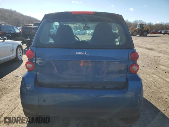 2008 Smart fortwo Pure with VIN WMEEJ31XX8K153597, listed as a Copart auction lot 79967254 with 121,897 mi miles and Clean title. Bid and sale history available at DreamBid. Image 6.