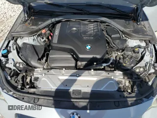 2022 BMW 2 Series 230i z VIN 3MW23CM06N8C59212, wystawiony jako Copart lot #59543875 z przebiegiem 43 097 mil mil oraz Szkoda całkowita • Salvage title. Historia ofert i sprzedaży dostępna na DreamBid. Obrazek 11.