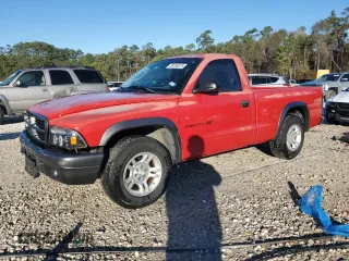 2002 Dodge Dakota with VIN 1B7FL16X42S720579, listed as a Copart auction lot 88160015 with 164,279 mi miles and Salvage Title. Bid and sale history available at carsss.com. Image 1.