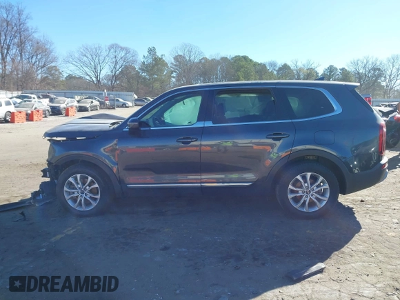 2020 Kia Telluride LX with VIN 5XYP24HC8LG054207, listed as a IAAI auction lot 41693971 with 111,882 mi miles and . Bid and sale history available at carsss.com. Image 13.