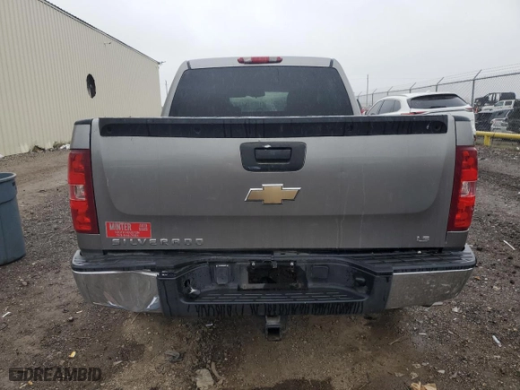 2007 Chevrolet Silverado 1500 LS with VIN 2GCEK13C271731037, listed as a Copart auction lot 84509584 with 250,863 mi miles and Salvage Title. Bid and sale history available at carsss.com. Image 6.