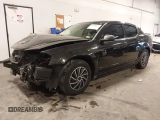 2009 Dodge Avenger SE with VIN 1B3LC46B29N525809, listed as a IAAI auction lot 41918533 with 147,269 mi miles and . Bid and sale history available at carsss.com. Image 2.