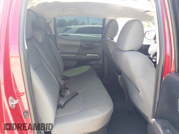 2016 Toyota Tacoma SR5 with VIN 5TFAX5GN2GX059826, listed as a IAAI auction lot 42032005 with 209,271 mi miles. Bid and sale history available at carsss.com. Image 8.