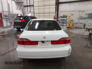 1999 Honda Accord LX with VIN 1HGCG6655XA043768, listed as a IAAI auction lot 42349237 with Not provided miles and . Bid and sale history available at DreamBid. Image 17.