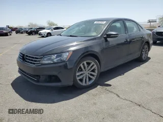 2019 Volkswagen Passat Wolfsburg Edition z VIN 1VWLA7A30KC013728, wystawiony jako Copart lot #56942935 z przebiegiem 117 878 mil mil oraz Szkoda całkowita • Salvage title. Historia ofert i sprzedaży dostępna na DreamBid. Obrazek 1.