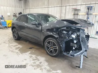 2019 Porsche Macan with VIN WP1AA2A50KLB01997, listed as a Copart auction lot 58163905 with 38,106 mi miles and Salvage title. Bid and sale history available at DreamBid. Image 4.
