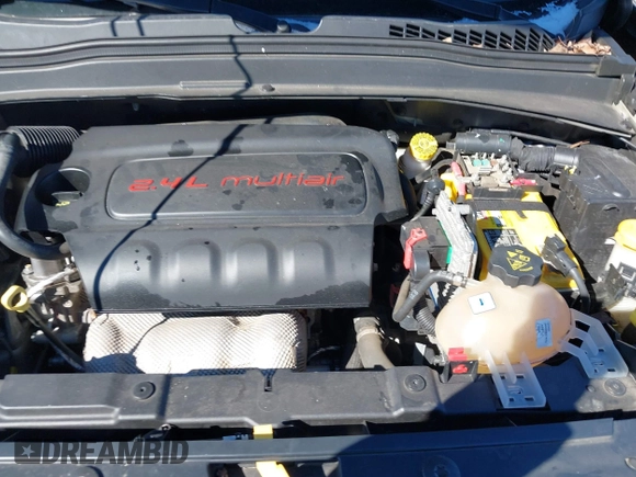 2017 Jeep Renegade Latitude with VIN ZACCJBBB7HPG48462, listed as a IAAI auction lot 41544445 with 94,594 mi miles. Bid and sale history available at carsss.com. Image 10.