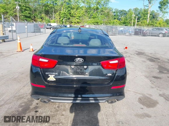 2014 Kia Optima LX z VIN 5XXGM4A76EG301383, wystawiony jako IAAI lot #42180600 z przebiegiem 97 132 mil mil oraz . Historia ofert i sprzedaży dostępna na DreamBid. Obrazek 17.
