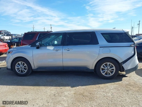 2022 Kia Carnival LXS with VIN KNDNB4H36N6170387, listed as a IAAI auction lot 41240773 with 97,327 mi miles. Bid and sale history available at carsss.com. Image 14.
