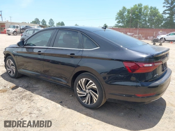 2020 Volkswagen Jetta SEL z VIN 3VWEB7BU2LM052964, wystawiony jako IAAI lot #42316780 z przebiegiem 79 929 mil mil oraz . Historia ofert i sprzedaży dostępna na DreamBid. Obrazek 3.