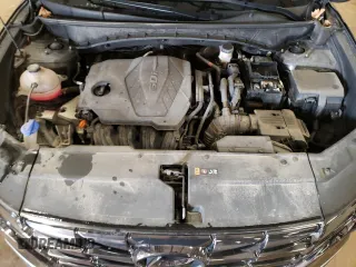 2022 Hyundai Tucson SEL z VIN 5NMJCCAE9NH063676, wystawiony jako Copart lot #49316925 z przebiegiem 52 558 mil mil oraz Szkoda całkowita • Salvage title. Historia ofert i sprzedaży dostępna na DreamBid. Obrazek 12.