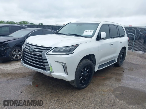 2017 Lexus LX 570 z VIN JTJHY7AX4H4243313, wystawiony jako IAAI lot #41738205 z przebiegiem 88 773 mil mil oraz . Historia ofert i sprzedaży dostępna na DreamBid. Obrazek 2.