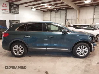 2016 Lincoln MKX Premiere with VIN 2LMTJ6JR3GBL51522, listed as a IAAI auction lot 41625838 with 161,271 mi miles. Bid and sale history available at carsss.com. Image 14.