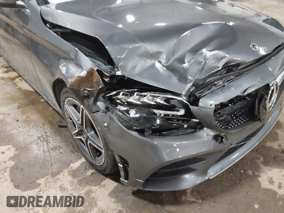 2021 Mercedes-Benz C 300 z VIN W1KWF8EBXMR637714, wystawiony jako IAAI lot #41346253 z przebiegiem 45 382 mil mil oraz . Historia ofert i sprzedaży dostępna na DreamBid. Obrazek 6.