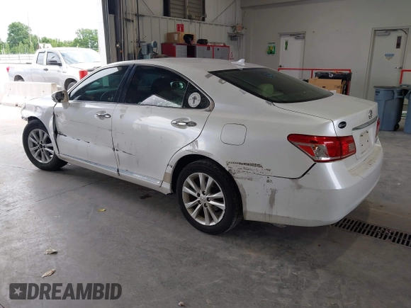 2011 Lexus ES 330 with VIN JTHBK1EGXB2426105, listed as a IAAI auction lot 42508826 with 182,972 mi miles and . Bid and sale history available at DreamBid. Image 3.