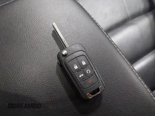 2017 Chevrolet Impala LT z VIN 2G1105S3XH9148515, wystawiony jako IAAI lot #41556399 z przebiegiem 146 391 mil mil oraz . Historia ofert i sprzedaży dostępna na DreamBid. Obrazek 11.