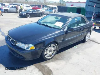 2004 Volvo C70 with VIN YV1NC63D64J045033, listed as a IAAI auction lot 41774626 with 77,819 mi miles. Bid and sale history available at carsss.com. Image 2.