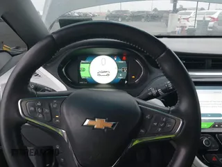 2020 Chevrolet Bolt EV Premier с VIN 1G1FZ6S09L4128047, выставлен на аукционе IAAI как лот 42416098 с пробегом 49 873 миль миль и . История ставок и продаж доступна на DreamBid. Изображение 7.