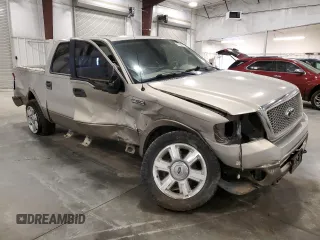 2006 Ford F-150 XLT z VIN 1FTPW14V96KD95687, wystawiony jako Copart lot #61587735 z przebiegiem 185 330 mil mil oraz Szkoda całkowita • Salvage title. Historia ofert i sprzedaży dostępna na DreamBid. Obrazek 4.