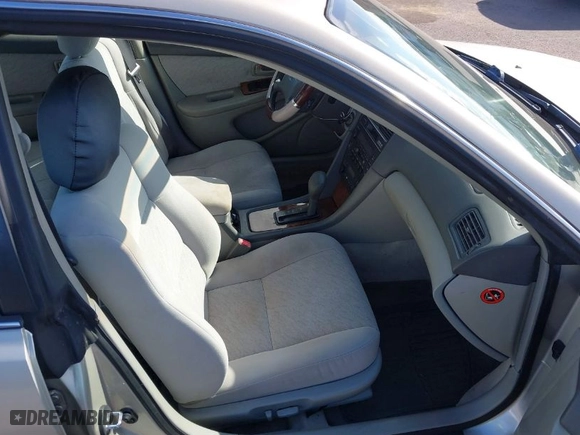 1997 Lexus ES 300 Luxury Sport Sdn with VIN JT8BF22G9V0034120, listed as a IAAI auction lot 41713463 with NaN miles. Bid and sale history available at carsss.com. Image 5.