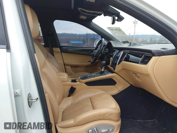 2018 Porsche Macan with VIN WP1AA2A51JLB11162, listed as a IAAI auction lot 41584797 with 72,892 mi miles and . Bid and sale history available at DreamBid. Image 5.