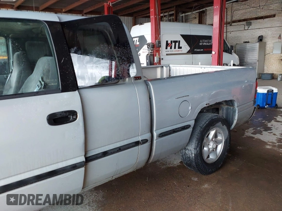 1999 Dodge 1500 with VIN 3B7HC13Y7XG183162, listed as a IAAI auction lot 42111930 with 396,192 mi miles and . Bid and sale history available at carsss.com. Image 6.