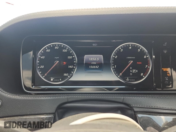 2015 Mercedes-Benz S 550 with VIN WDDUG8CBXFA103475, listed as a Copart auction lot 65389185 with 156,642 mi miles and Clean title. Bid and sale history available at DreamBid. Image 9.