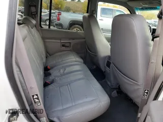 2001 Mercury Mountaineer with VIN 4M2ZU86P71UJ01507, listed as a Copart auction lot 55423855 with 121,733 mi miles and Non repairable. Bid and sale history available at DreamBid. Image 11.