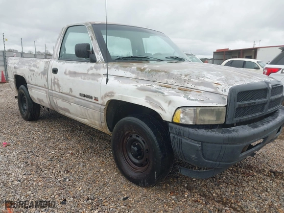 1996 Dodge Ram 1500 Work Special with VIN 1B7HC16X8TS611634, listed as a IAAI auction lot 41585210 with 311,707 mi miles. Bid and sale history available at carsss.com. Image 1.