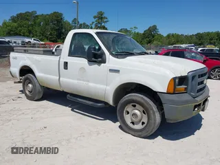 2007 Ford F-250 XL with VIN 1FTNF21567EA99639, listed as a IAAI auction lot 42136009 with 230,652 mi miles and . Bid and sale history available at DreamBid. Image 1.