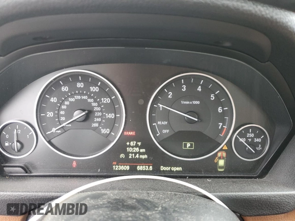 2014 BMW 3 Series 328i xDrive с VIN WBA3B5G55ENS11000, выставлен на аукционе Copart как лот 60716015 с пробегом 123 609 миль миль и Списание • Salvage title. История ставок и продаж доступна на DreamBid. Изображение 9.